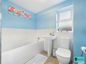 Bathroom- click for photo gallery